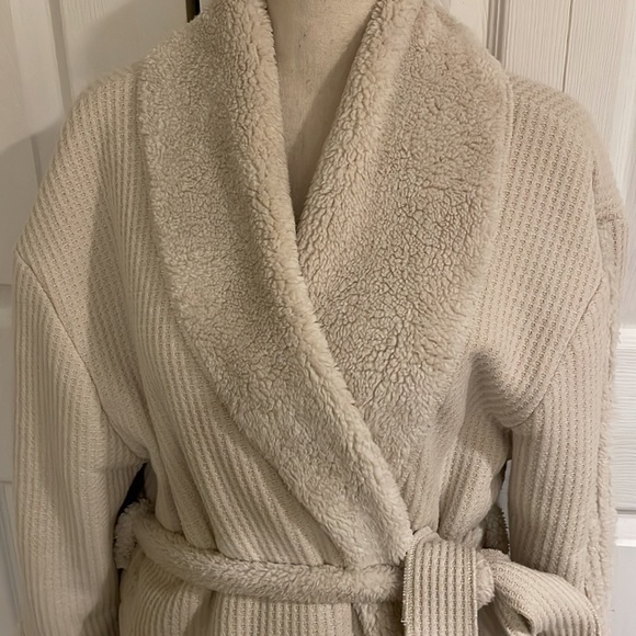 Splendid  NWOT Thermal Robe - Picture 3 of 16